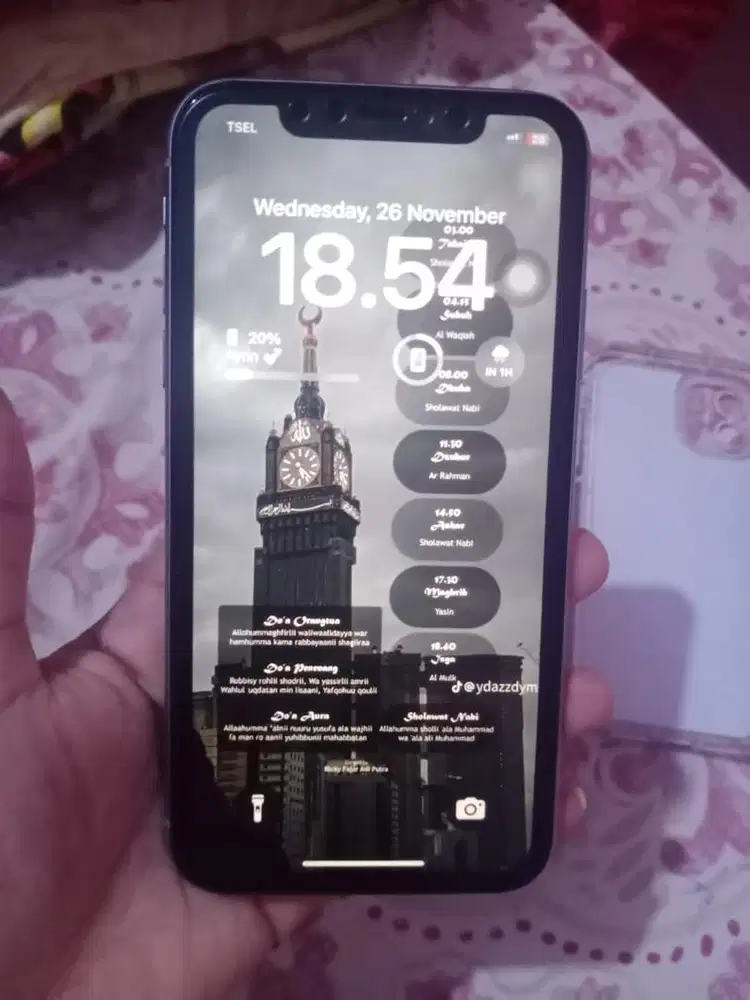 Iphone 11 gb purple 64 gb