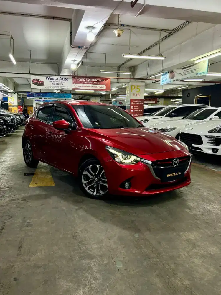 KM 70rb Mazda 2 R AT 2016 Terawat Like New 2017 GT