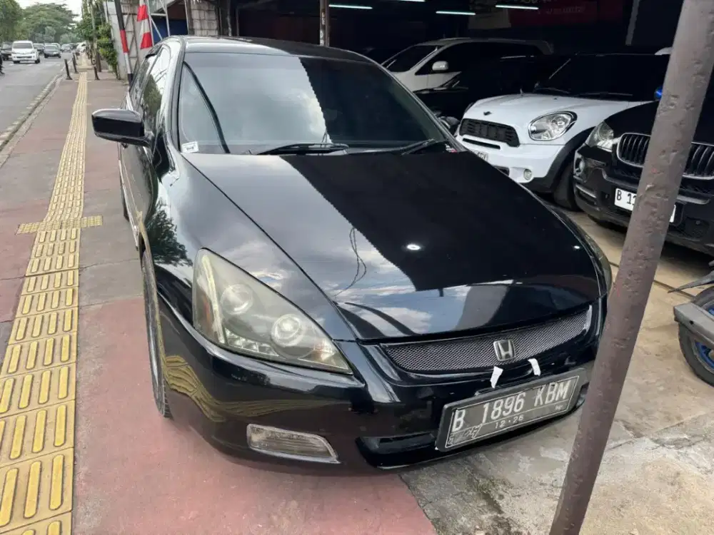 Honda accord VTIL th 2005 AT