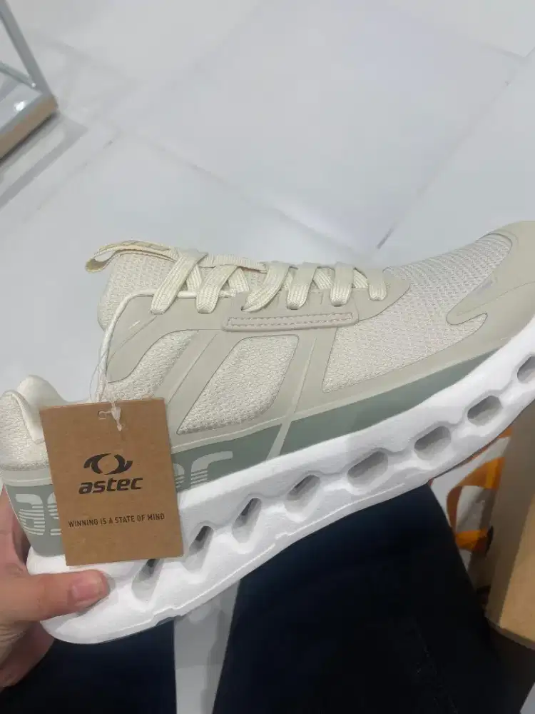 sepatu running men astec moodster