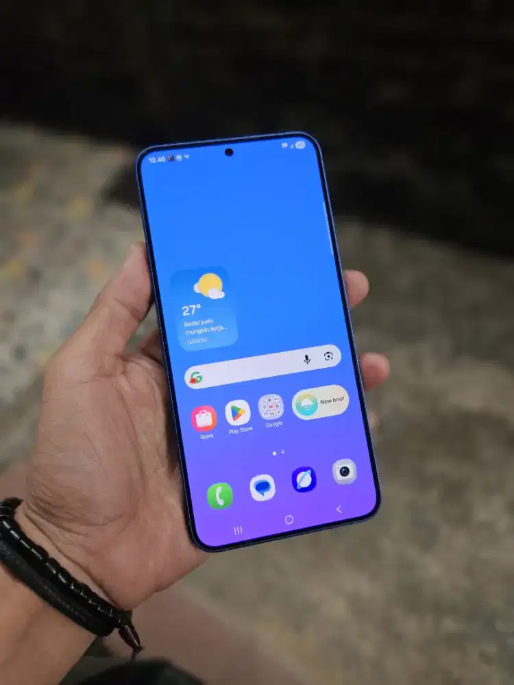 Samsung s25 plus normal