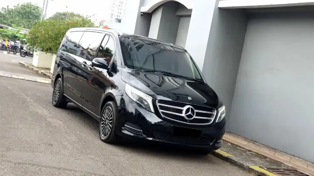 [ LOW KM ] Mercedes Benz Viano V Class V260 Avantgarde 2018/2019