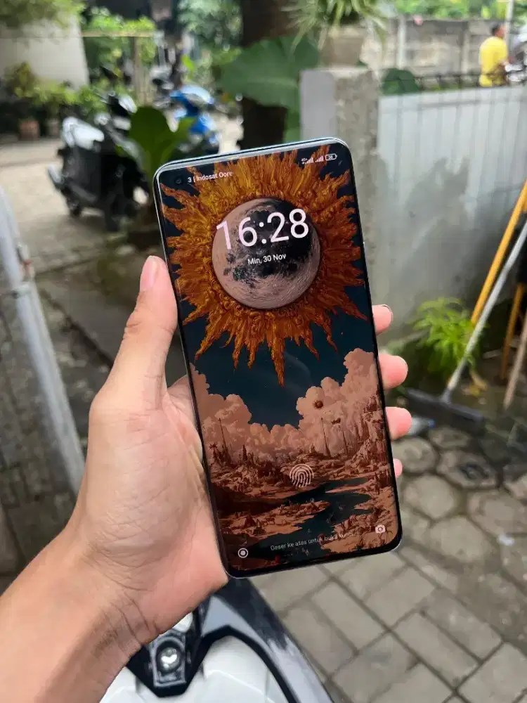 XIAOMI 11 5G 8/256GB FULLSET
TT/BT MAHAR