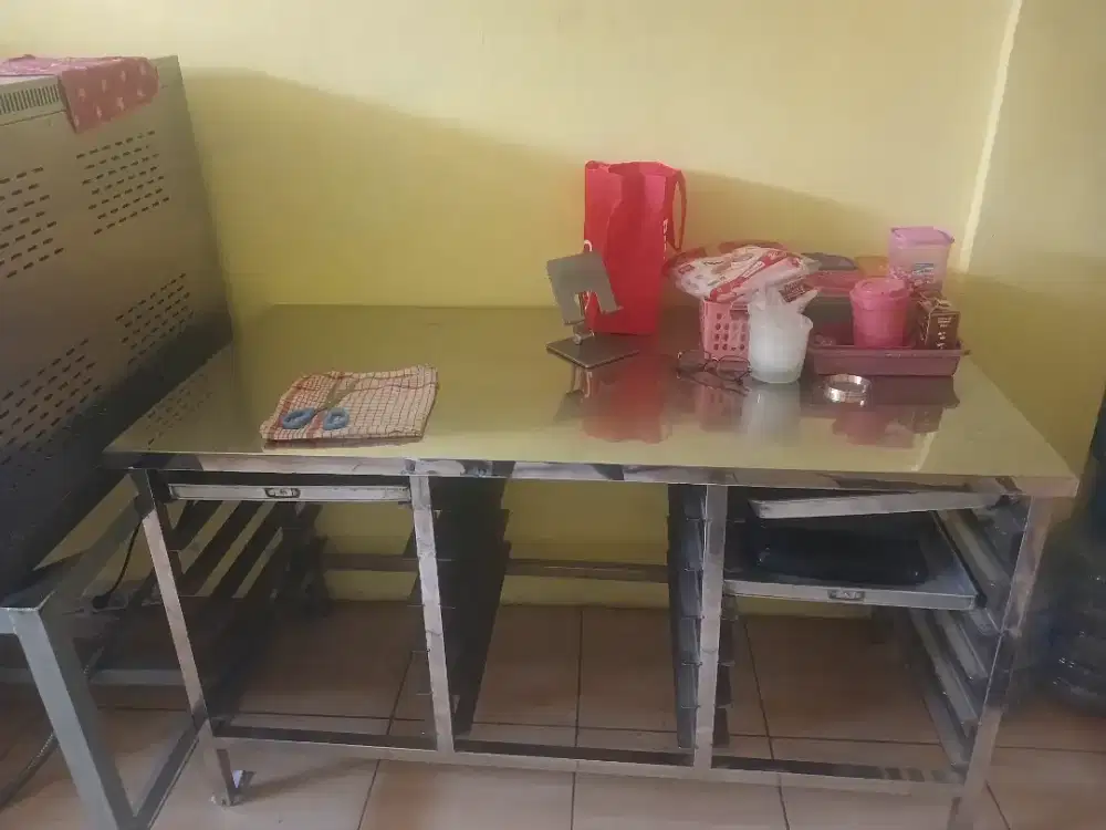 Meja Rak Stainless