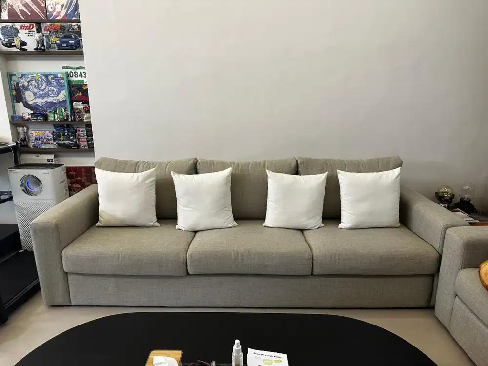 Sofa minimalist abu