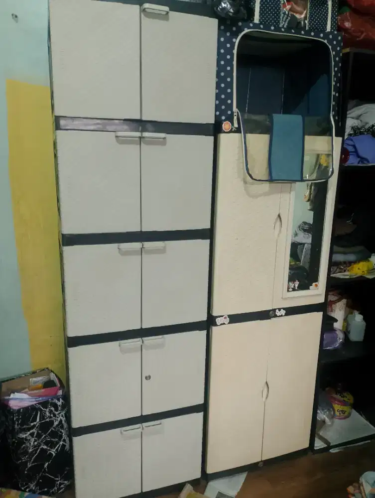 Dijual lemari plastik bekas