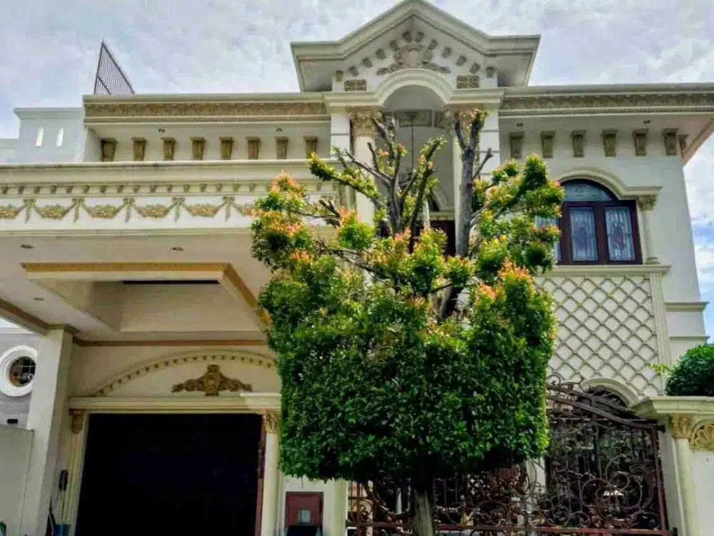 JUAL CEPAT RUMAH SULTAN JL ASRAMA DEKAT KE MAHATTAN