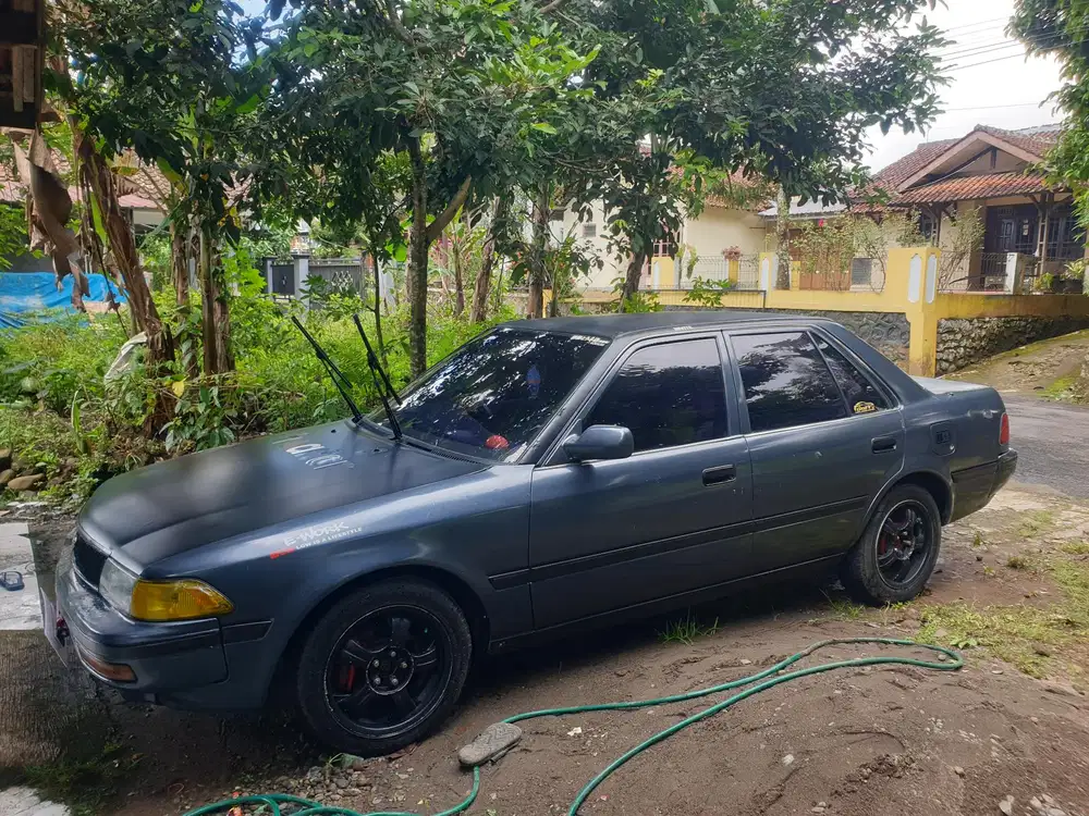Toyota Corona 2000 Bensin
