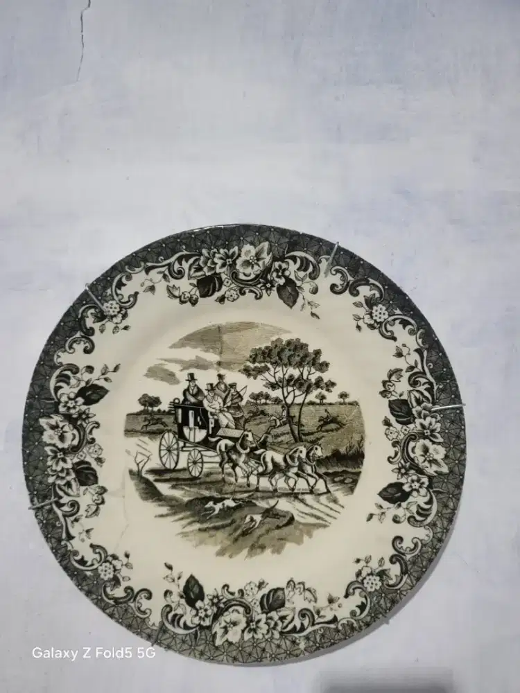 Piring Antik Jadul dan langka