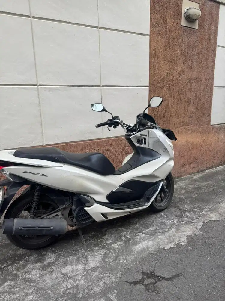 Pcx abs putih 2019 nik 18