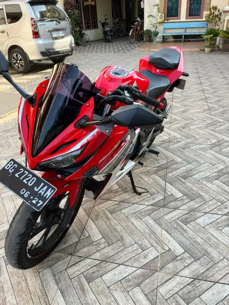Jual santai Honda cbr 150r