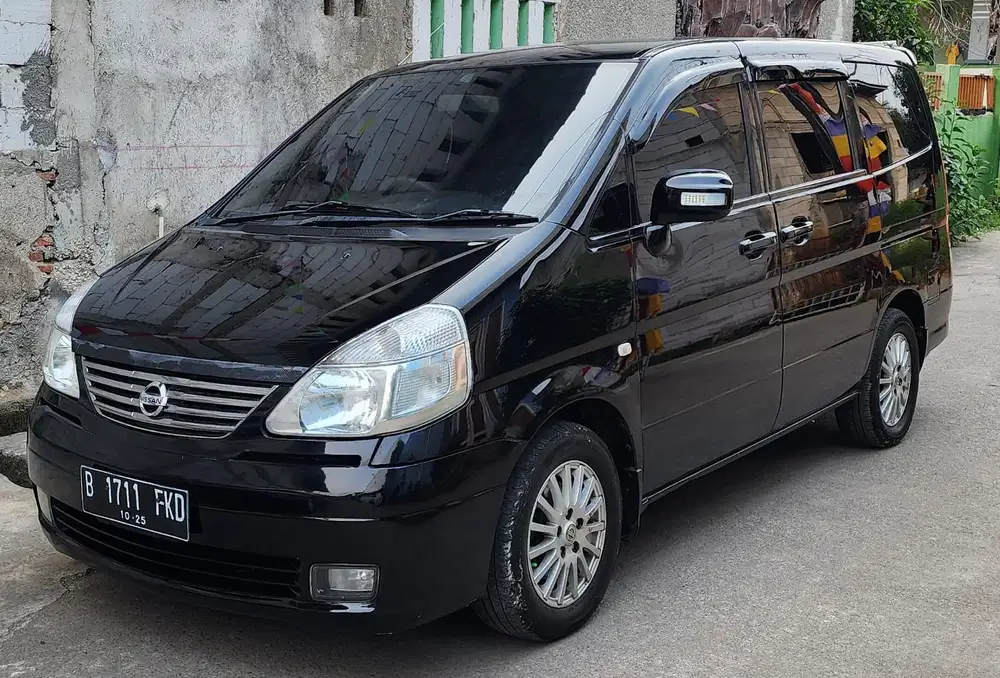 Nissan Serena 2012 Bensin