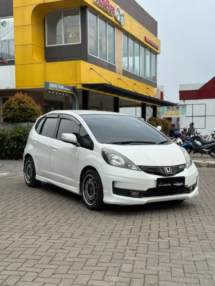 Honda jazz RS MMC AT 2013 TDP 2 JT