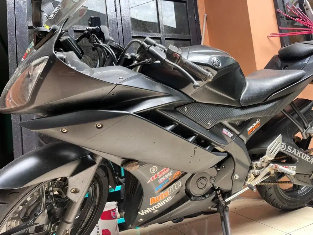 Yamaha R15 bekas