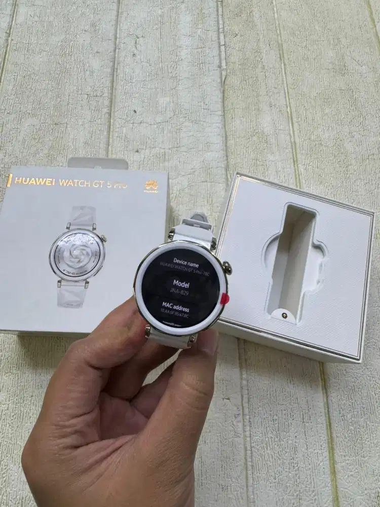 Huawei watch GT 5 pro 42mm white original second like new