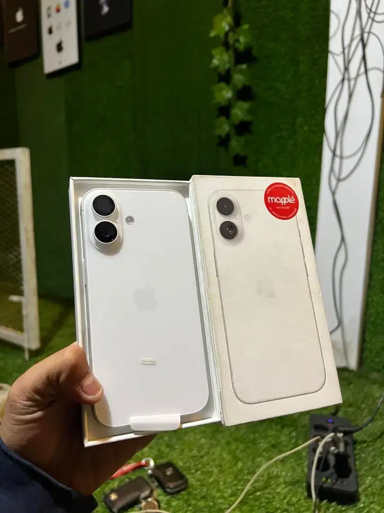 iPhone 16 128GB Digimap like new ( White )