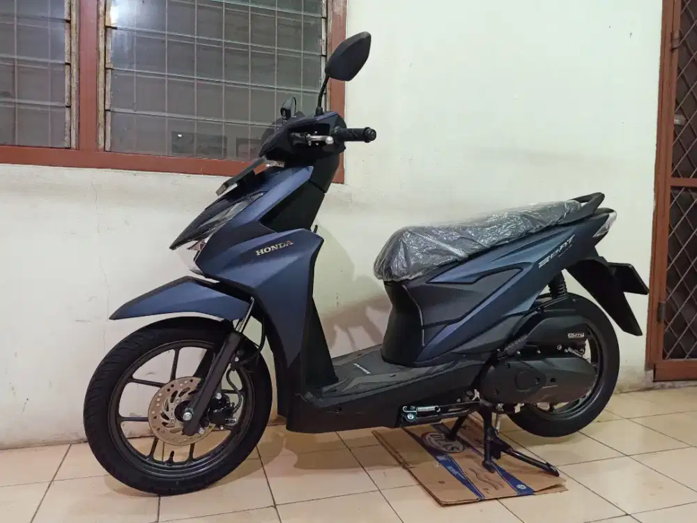 Honda BEAT DELUXE SMARTKEY 2025 BL 9( KM LOW 700 ASLI / MASIH BARU )