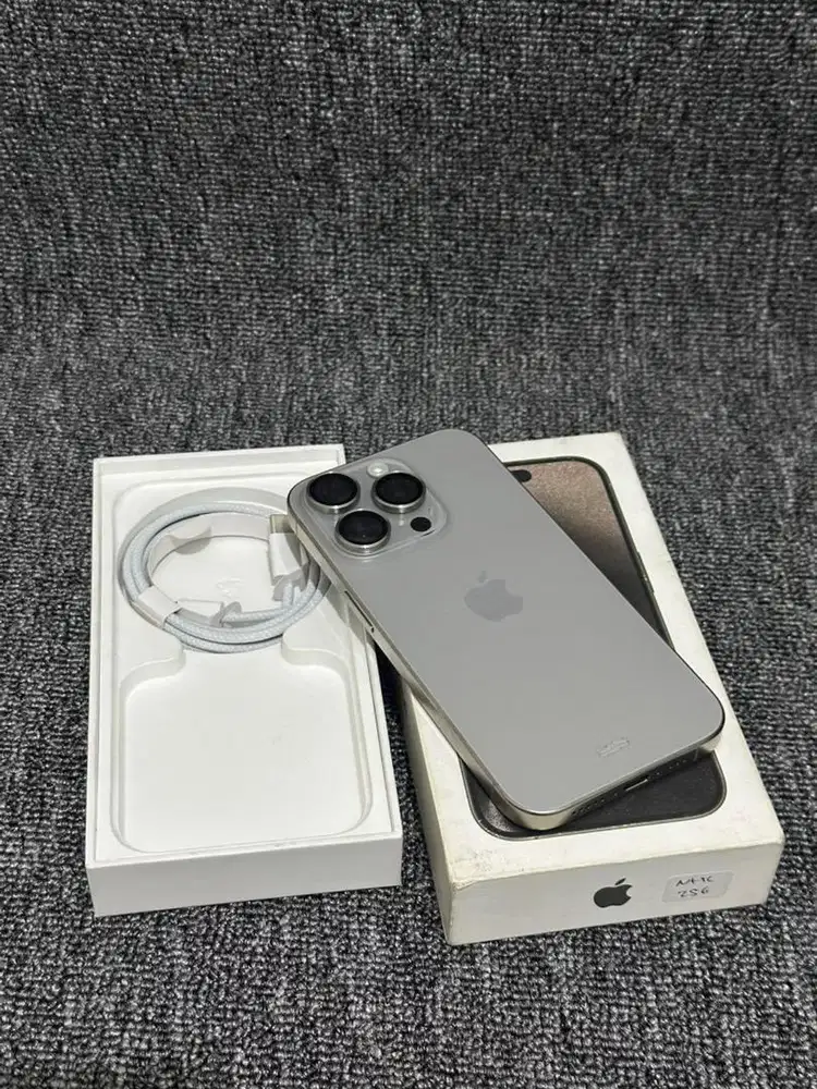 Iphone 15 Pro 256Gb iBox