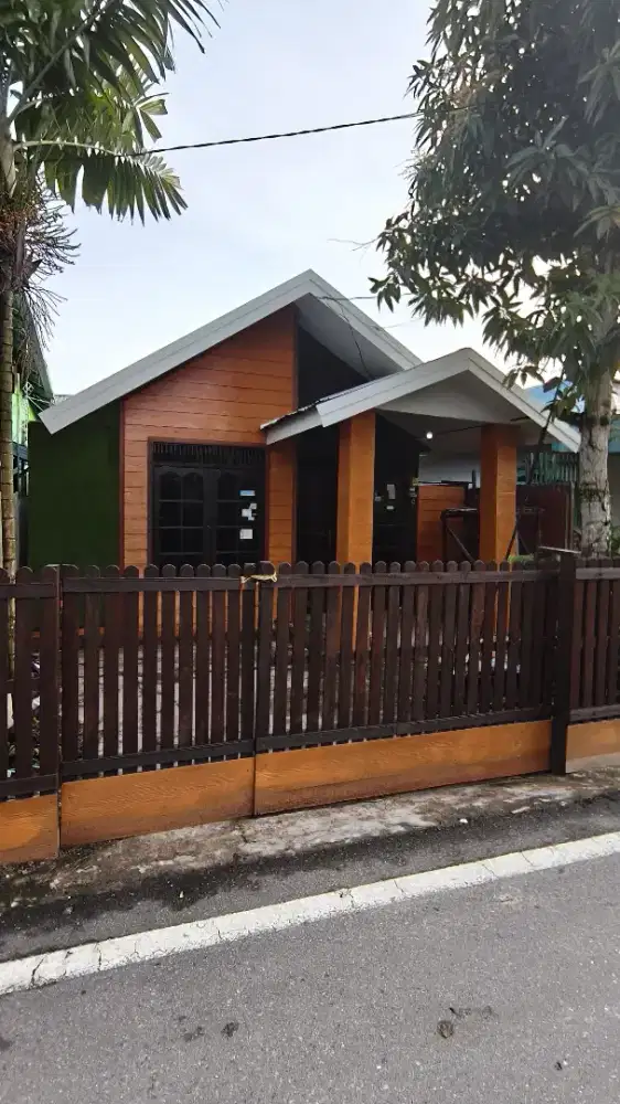 Rumah sultan adam, nusa indah, samping komplek taekwondo