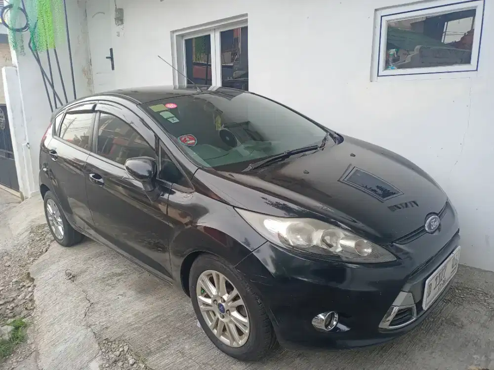 Ford fiesta S 1.6 AT