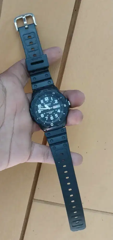 Jam tangan casio mrw 200h