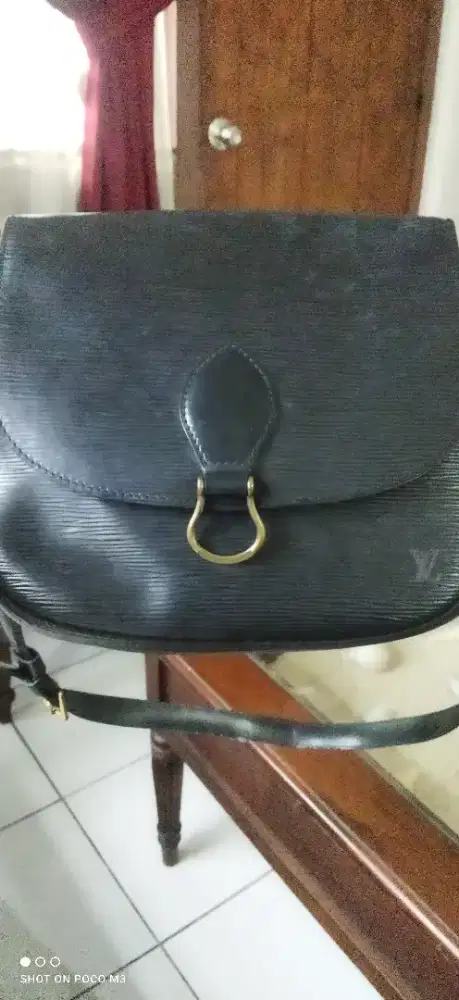 LOUIS VUITTON Epi Saint Cloud keluaran 1992 Vintage Edition
