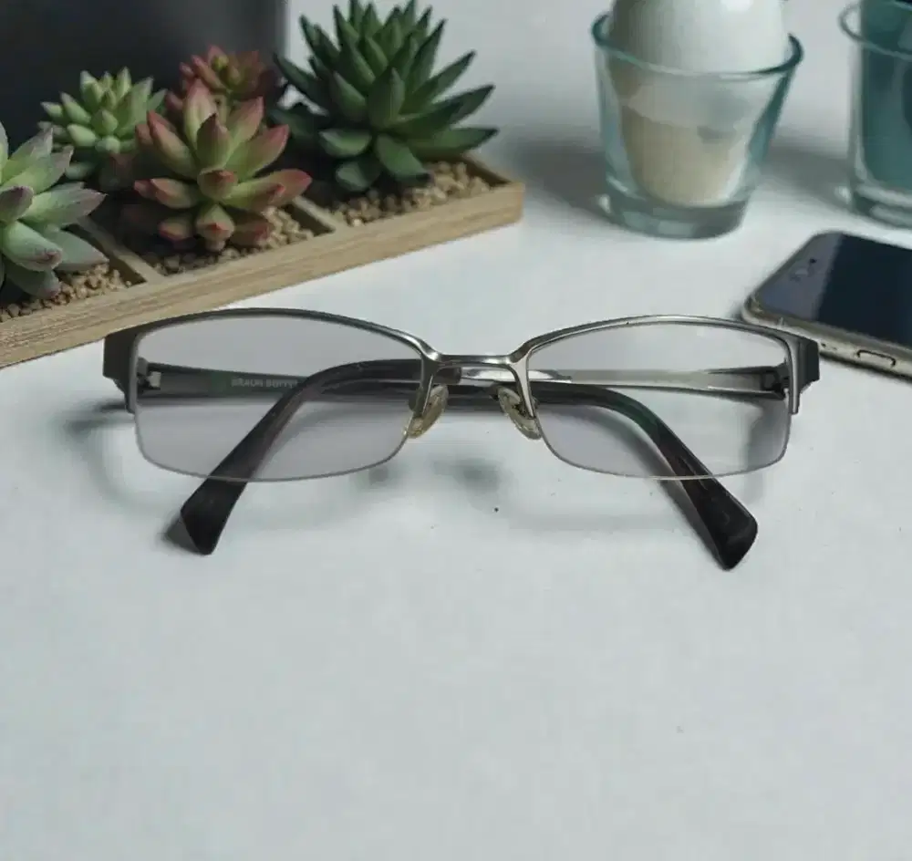 Frame kacamata barang buffel titanium