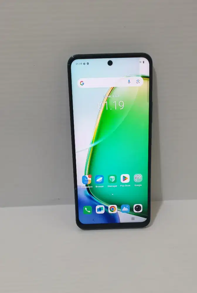 Vivo y28 8/128gb Hp charger only