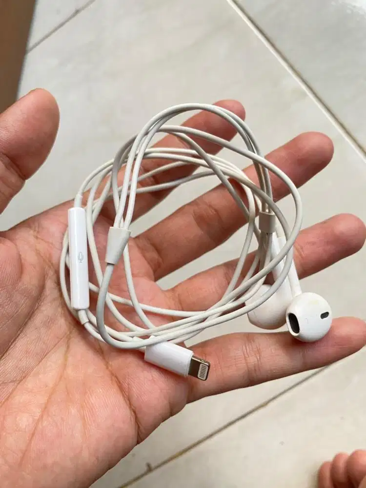 Earpods lighting normal, ori ya cek gambar terakhir