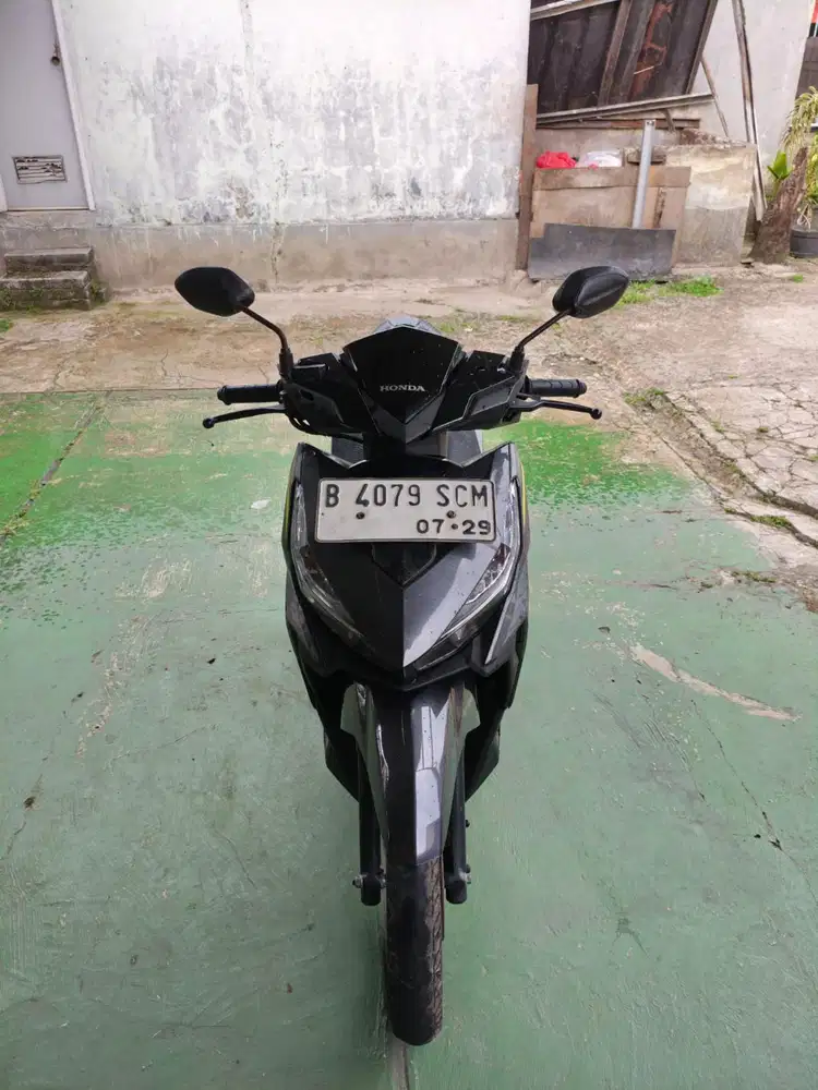 VARIO 125 LED 2017 LENGKAP
