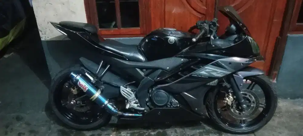 yamaha R 15 masih standar