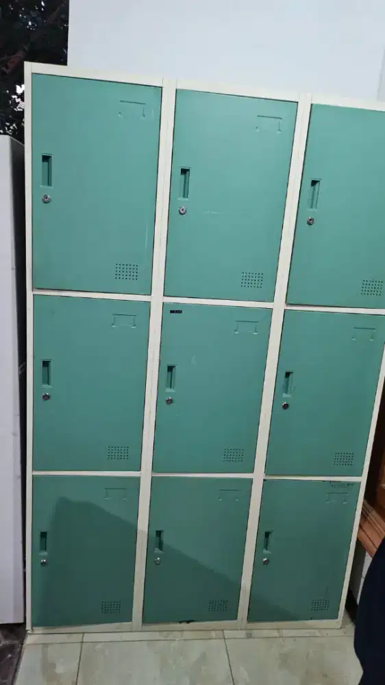 Loker besi,loker serbaguna