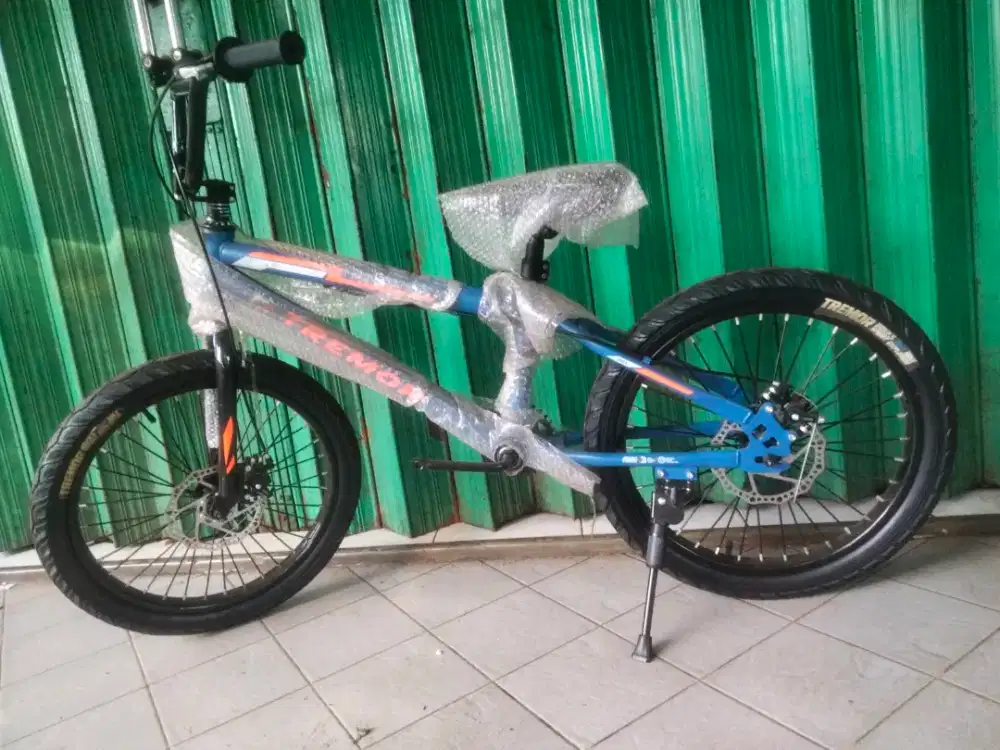 Sepeda BMX 20 double dish
