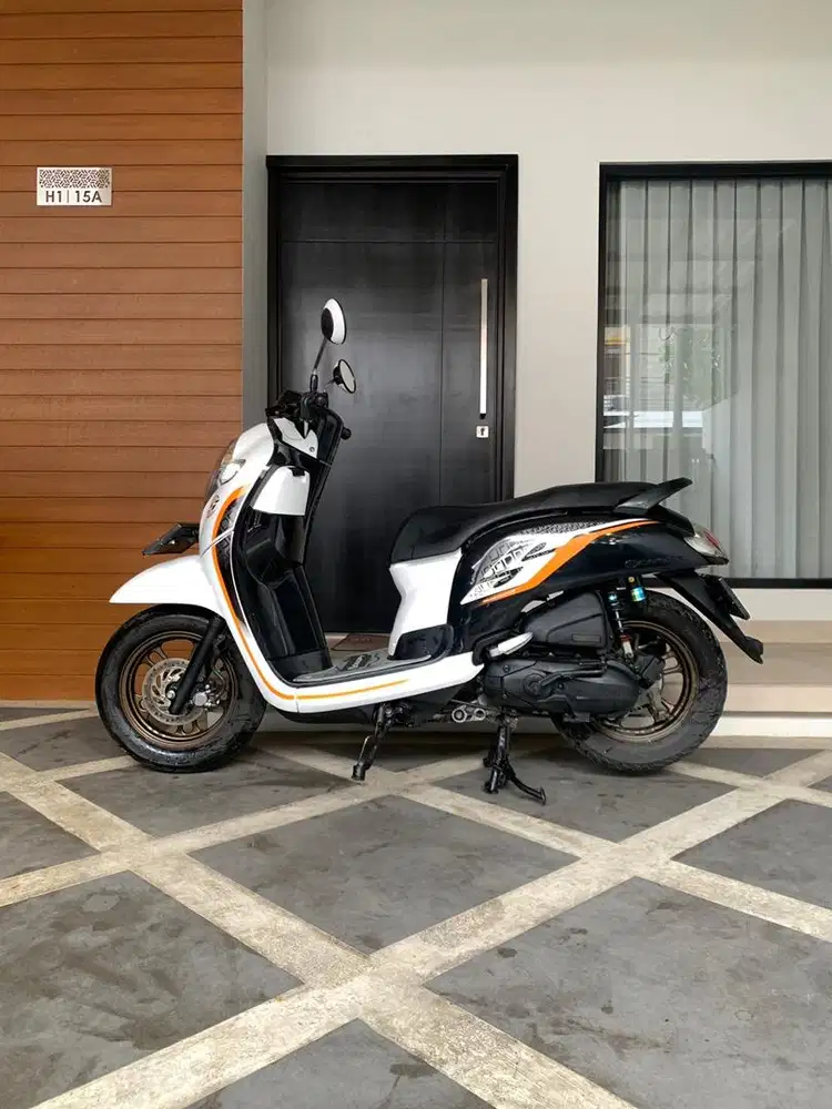 HONDA SCOOPY 2019 PAJAK ON, PLAT DKI, SRT LGKP, MESIN JOS SIAP PAKAI