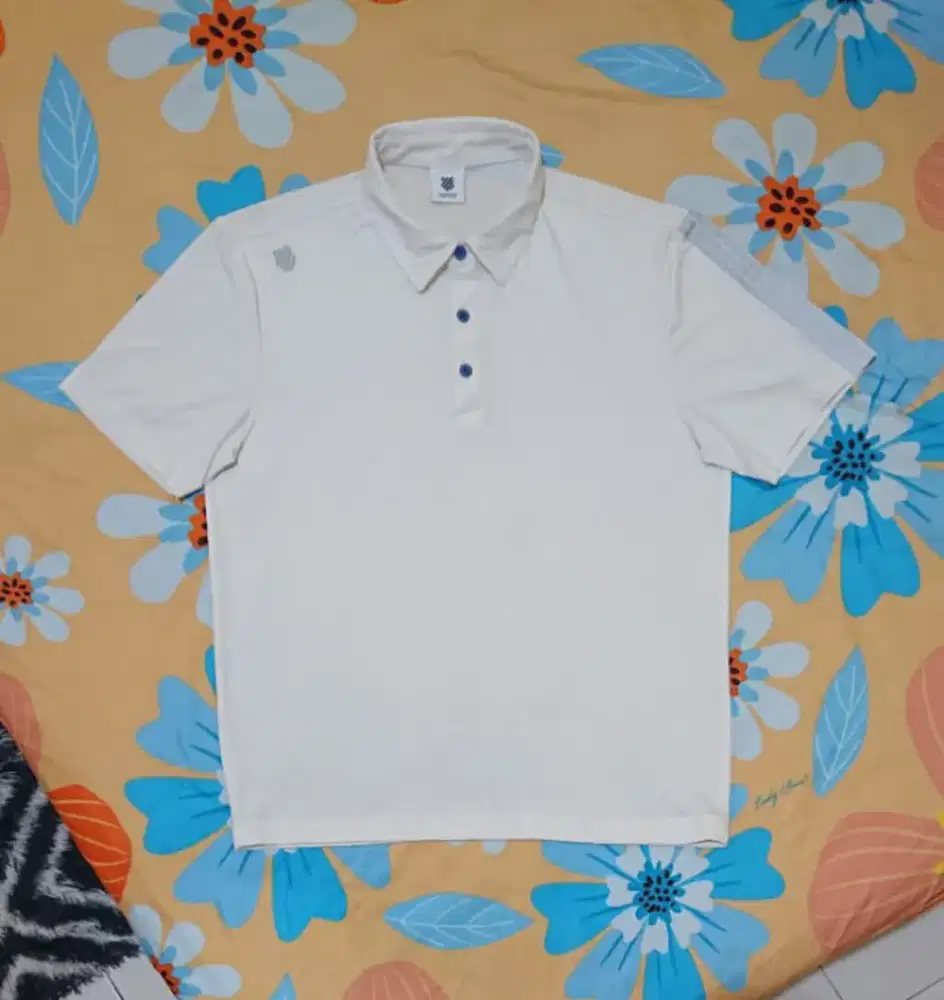 Kaos Kerah Olahraga Lengan Pendek K-Swiss Polo Shirt Putih Size M