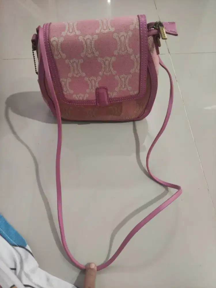 Tas selempang wanita pink