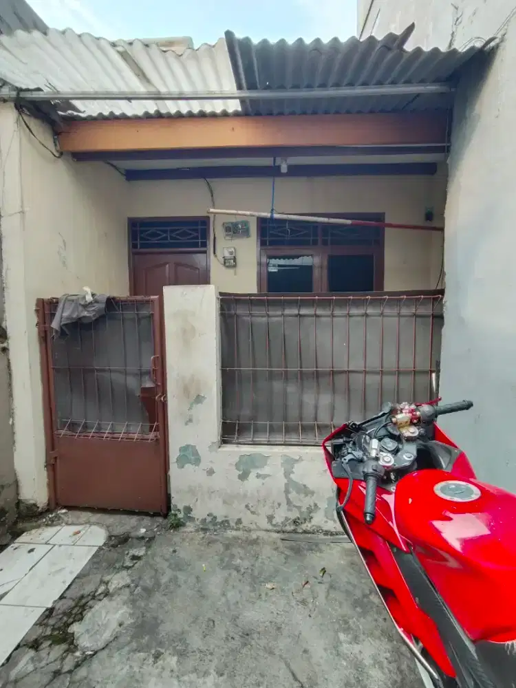 Dikontrakan Rumah 30m2  Kelapa Dua Kebon Jeruk