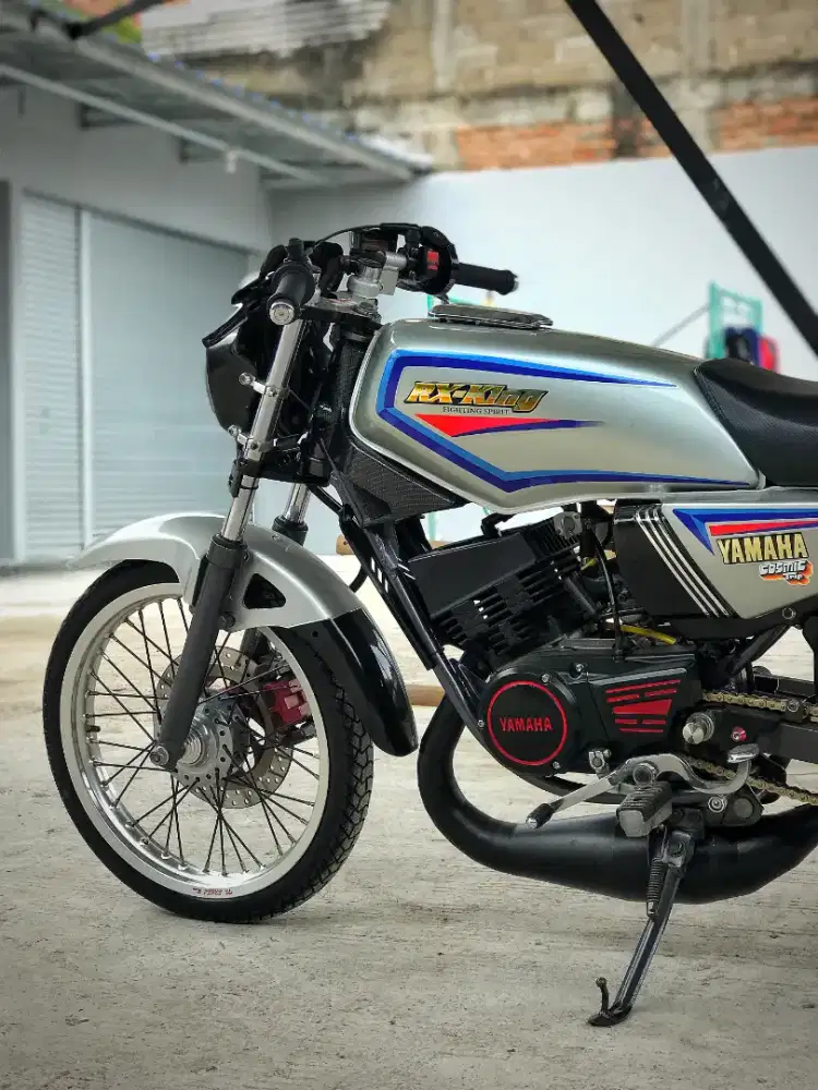 yamaha rxking thn 20002 standart modif.tangan pertama dari baru