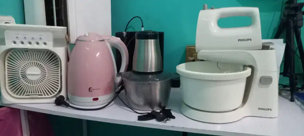 Philips mixer+Teko listrik+copper daging+kipas angin portable(isi 4)