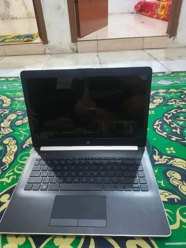 Jual HP 14-cm0091AU AMD A4-9125 Bekas
Spesifikasi