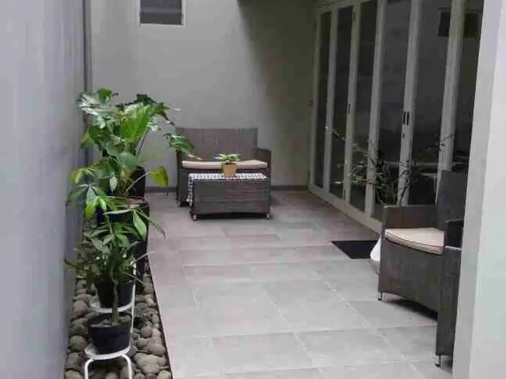 Dijual Rumah Bagus Siap Huni di Emerald Bintaro Jaya