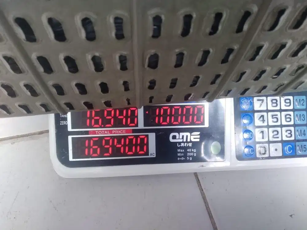 Dibutuhkan pegawia londry yg berpengalaman bisa setrika uap & packing