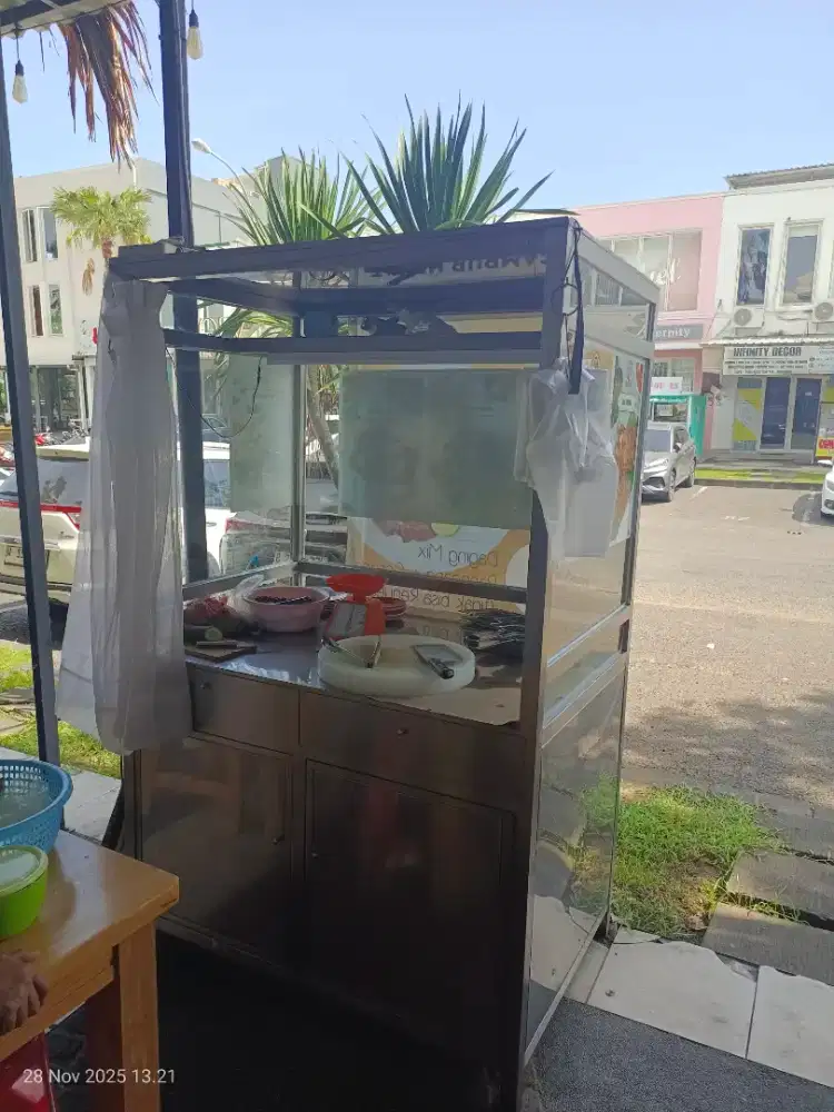 Etalase kuliner stainless