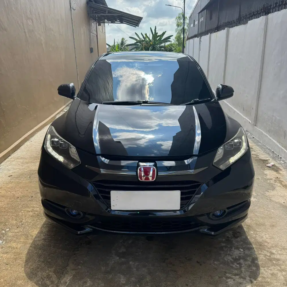 HRV Prestige 1.8 AT 2018 istimewa dp 30 jt