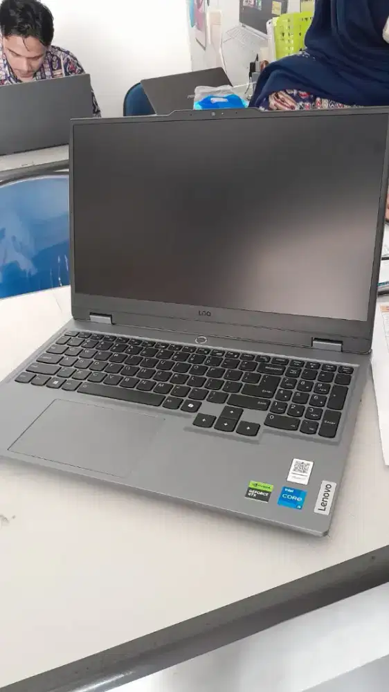 FAST SALE – Laptop Lenovo LOQ 15IRX9