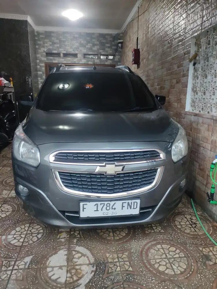 Chevrolet Spin 1.5 AT Bensin