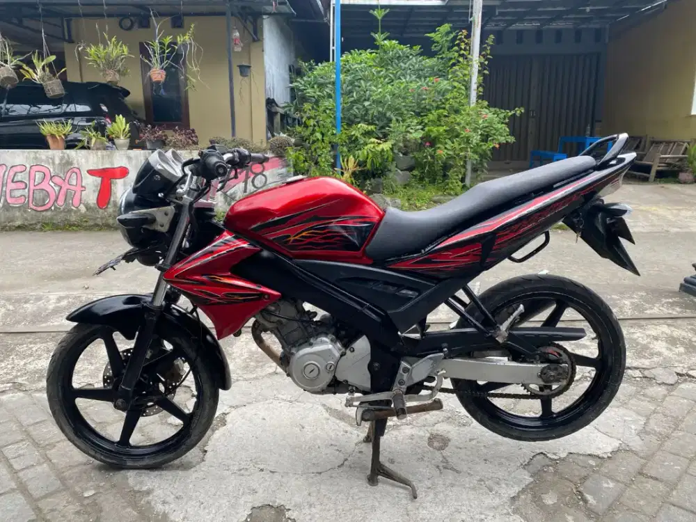 Yamaha Vixion THN 2009 plat AB Wonosari