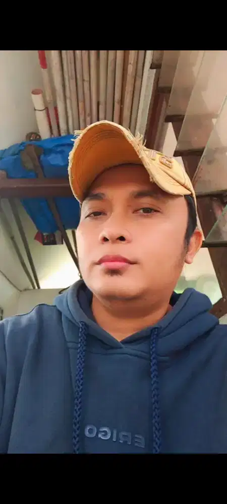 Sedang mencari pekerjaan driver pribadi