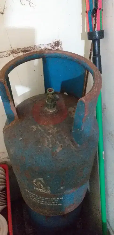 Tabung gas elpiji 12 kg