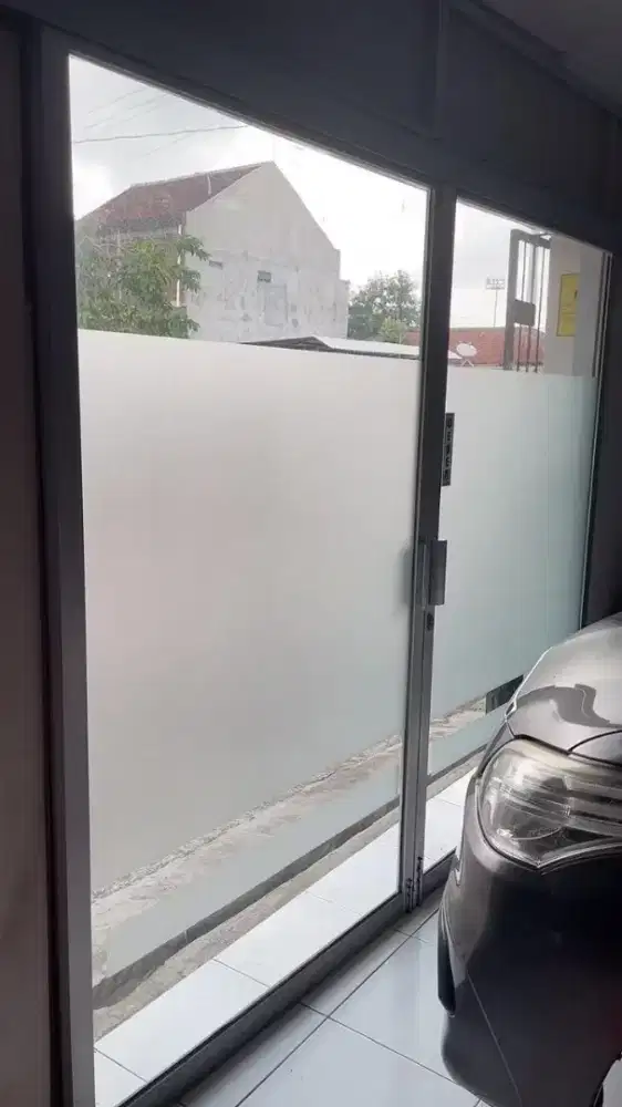 Sticker kaca sandblast stiker buram ice penyekat kaca ruangan rumah